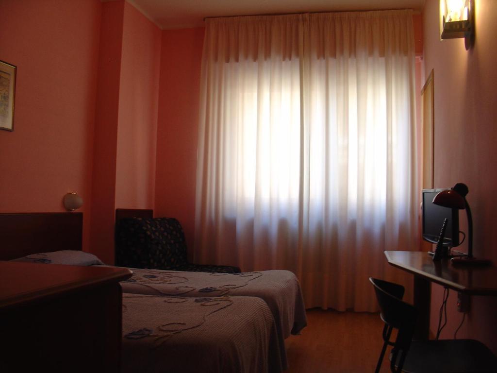 Domus Hotel Алесандрия Екстериор снимка