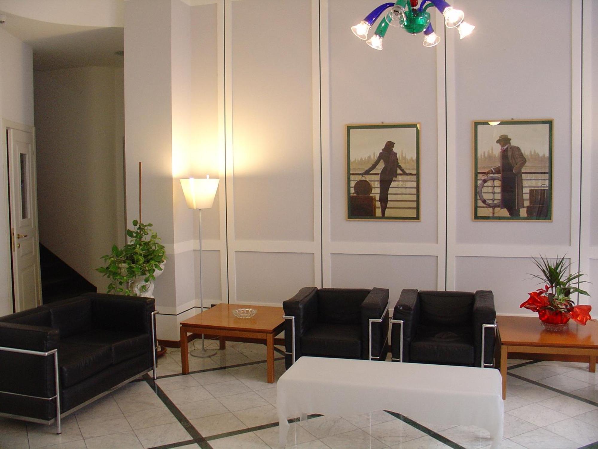 Domus Hotel Алесандрия Екстериор снимка
