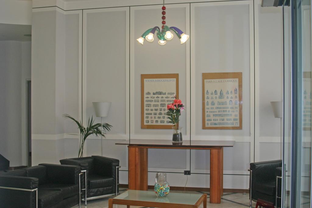Domus Hotel Алесандрия Екстериор снимка