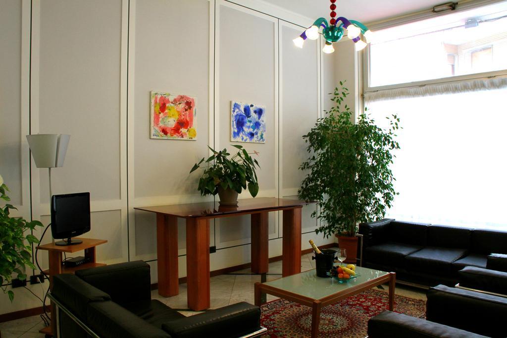 Domus Hotel Алесандрия Екстериор снимка